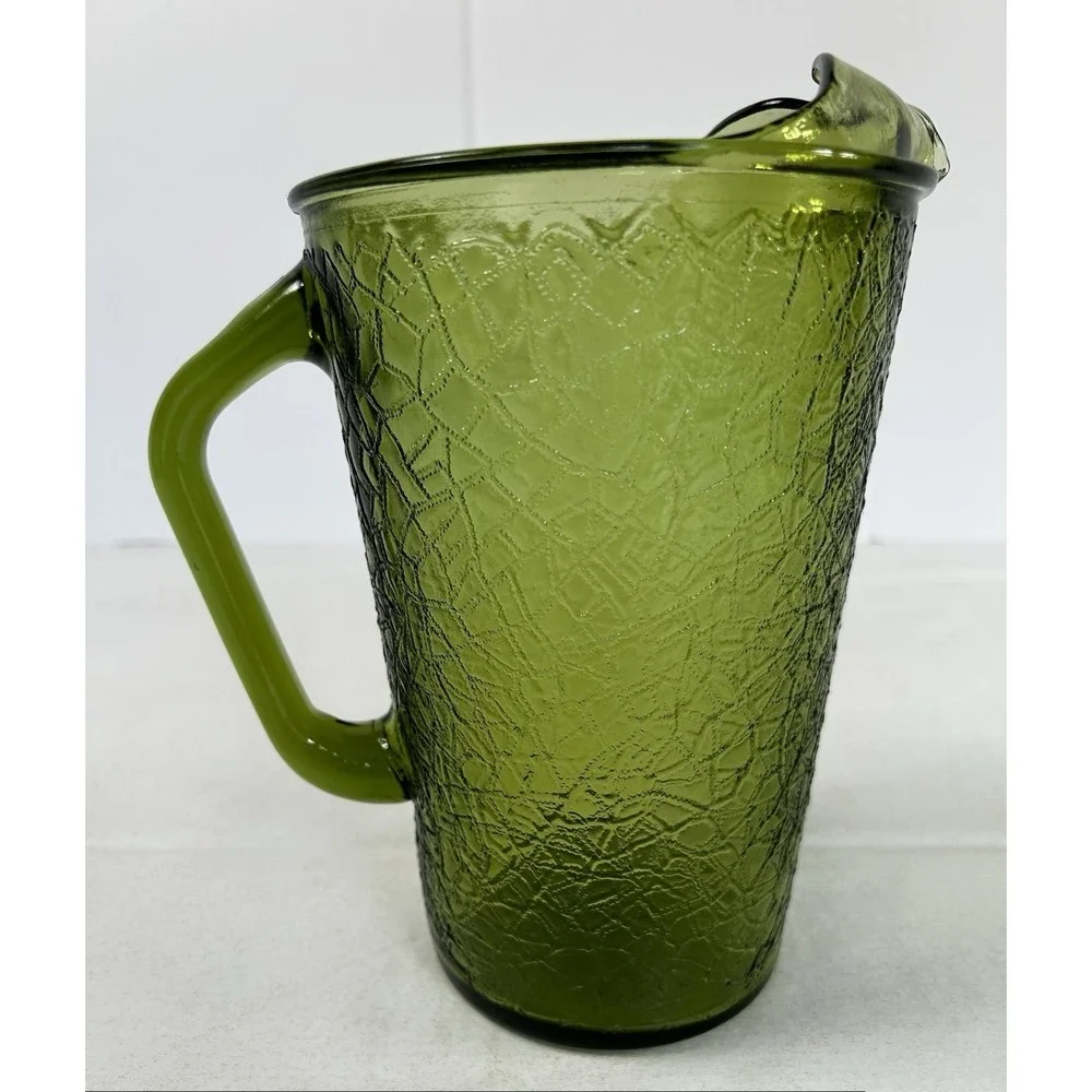 Vintage Anchor Hocking Avocado Green Crackle Glass Ice Lip Pour Pitcher 36 Oz.